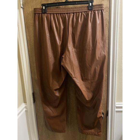 Nine West Pull on Faux Leather Jogger Pants Womens XL Brown Elastic Waist String - Picture 6 of 11